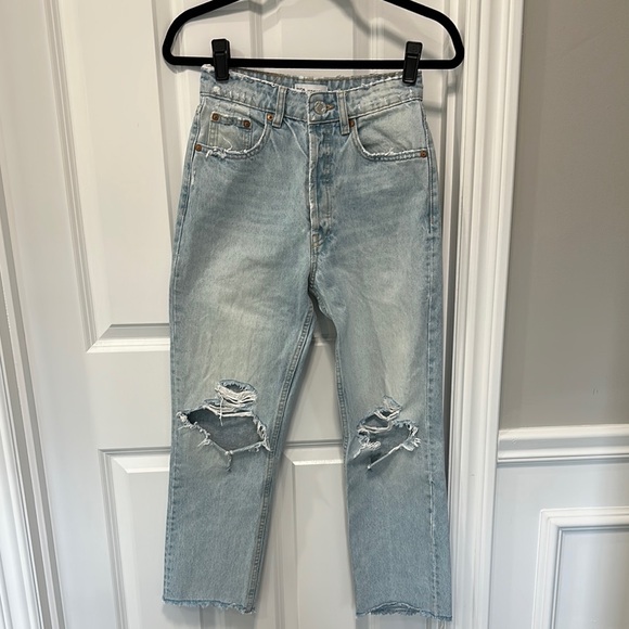 Zara Denim - Zara Distressed Light Blue Jeans